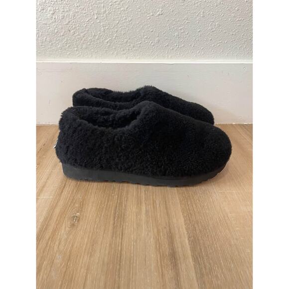 Ugg Australia 1131950 Black Classic Cozy Bootie Women's Size 8 - Picture 1 of 9